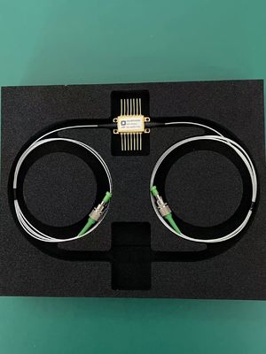 Janhoo 1550nm G=35dB Polarización manteniendo mariposa SOA Semiconductor Amplificador óptico dependiente de la polarización