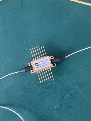 Janhoo 1550nm PM Butterfly SOA Amplificador óptico semiconductor